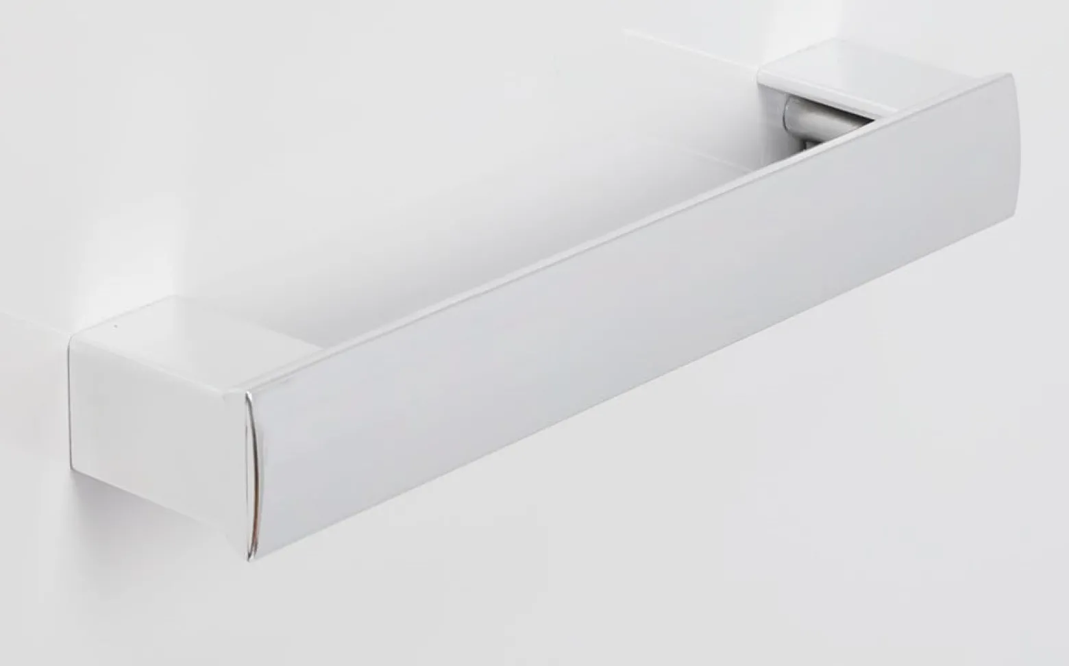 Biały Zestaw do Łazienki Stojący 55cm 6 Elementów