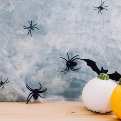 Dekoracja na Halloween pajęczyna z 2 pająkami sieć 3,5 m