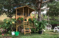 Drewniany Domek dla Dzieci Gucio z Huśtawką Plac Zabaw Ogród