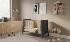 Łóżeczko niemowlęce Cosmo antracyt/sosna 120x60 gryzaki drewno norma UE