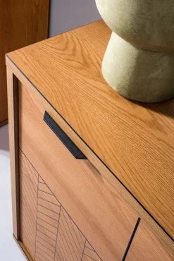 Komoda szeroka z metalowymi nogami JODEŁKA FONTI-3 dąb karme