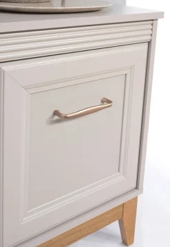 Komoda WINDSOR 135 6S Cashmere Frezowane Fronty Dębowe Nogi