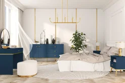KONSIMO ARICIA Duża komoda 160 cm granatowa ze złotymi elementami elegancka