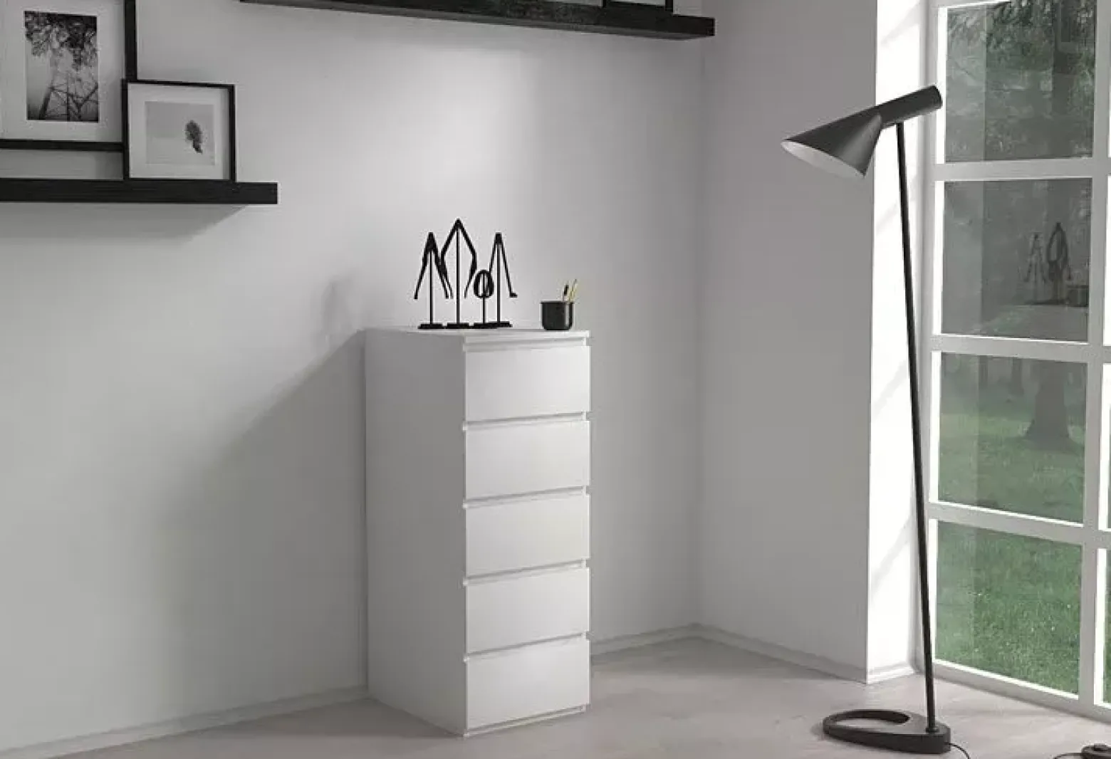 Nowoczesna wysoka komoda z - Sarrix