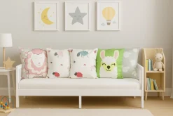 Poszewka dekoracyjna dla dzieci KIDS Baranki 45x45 cm różowo srebrna
