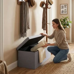 Pufa pikowana 111x38 cm ze schowkiem jasnoszara ModernHome