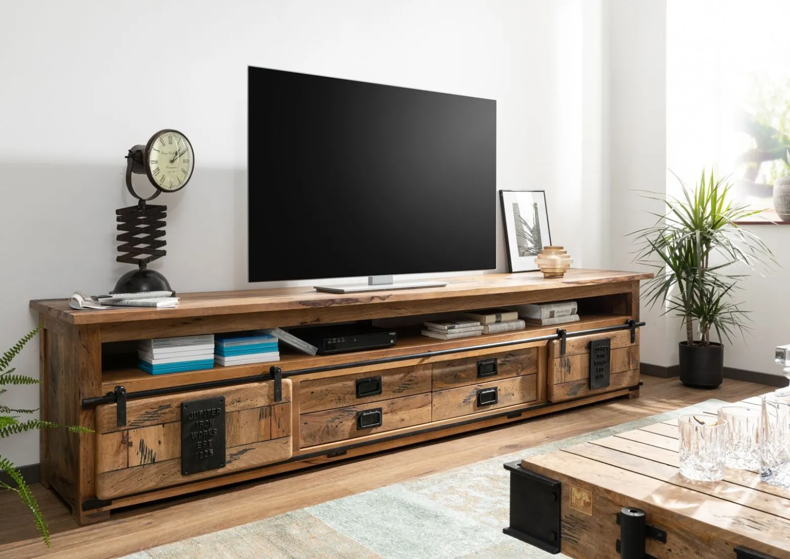 RAILWAY Szafka RTV #155 Mango woskowane + metal 260x50x60 cm