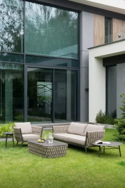 Stolik kawowy Kampala czarny 80x80x35 cm Miloo Home