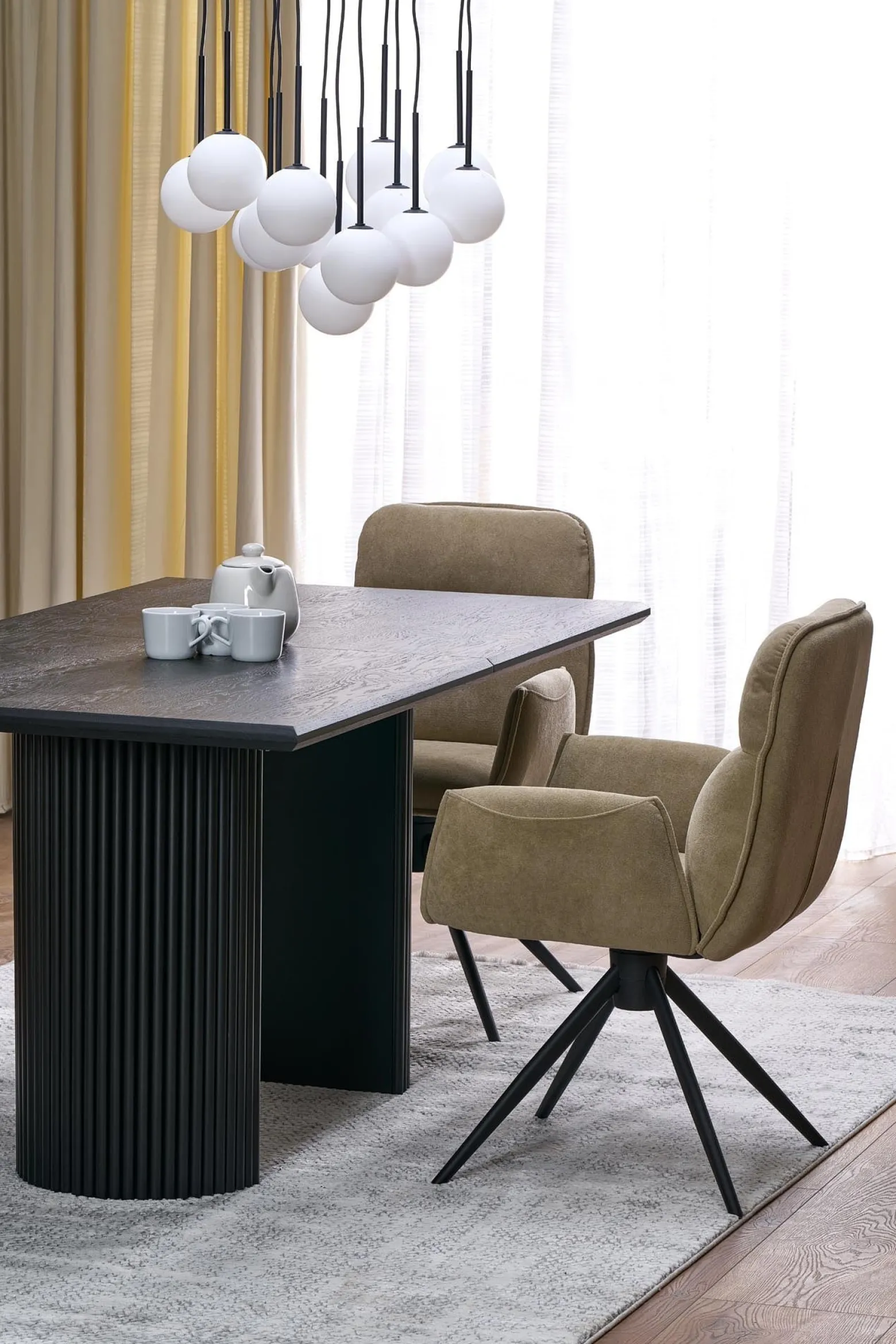 Stół rozkładany BOLERO 160(250)x90 czarny