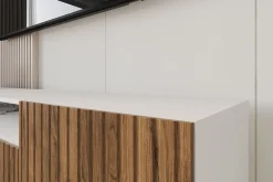 Szafka RTV z frezowanymi frontami wisząca KITO-W - 200x40x41 cm - Brązowy