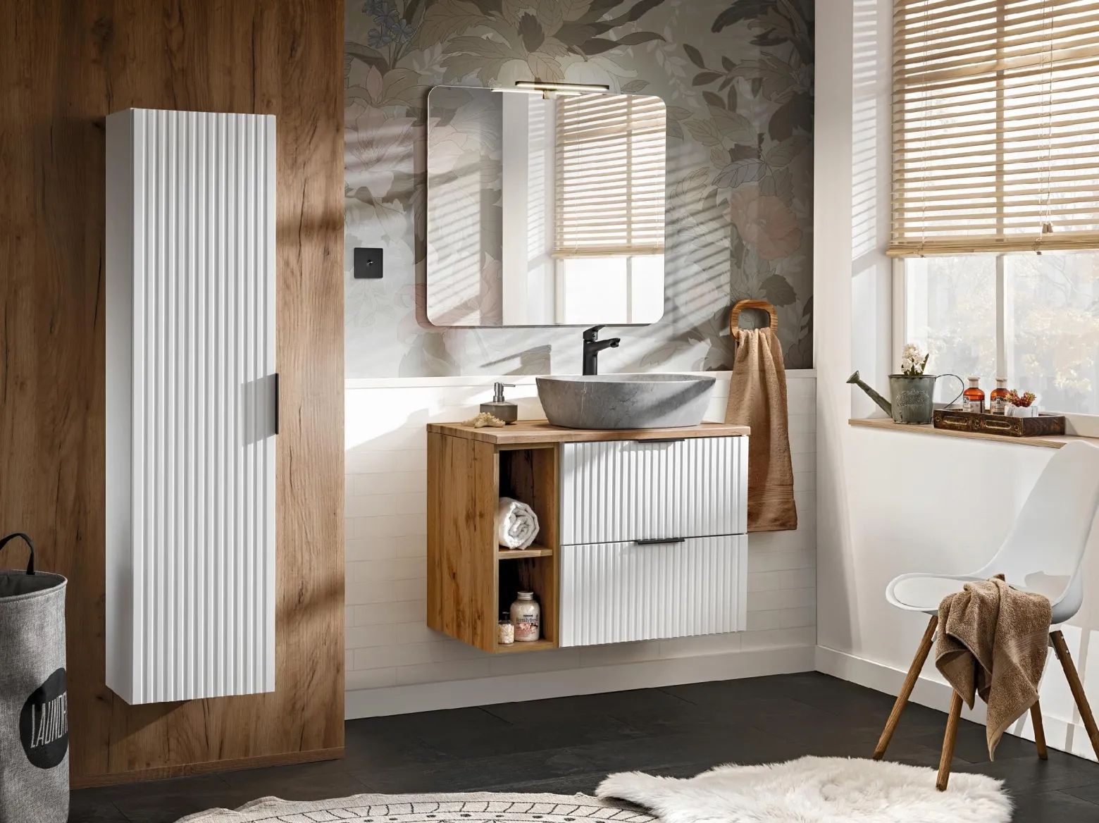 Szafka 60 cm ADEL WHITE z umywalką SMILE, blatem i regałem