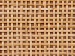 Szafka dwudrzwiowa z rattanowym frontem