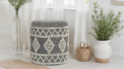 Szary-Beżowy Stołek z Wełny 40x45 cm Okrągły Boho Pojemnik Tapicerowany