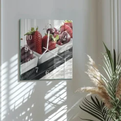 Zegar natura 30x30 Truskawki design na ścianę