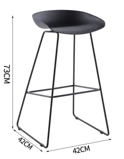 Zestaw 4 czarnych stołków barowych z metalu